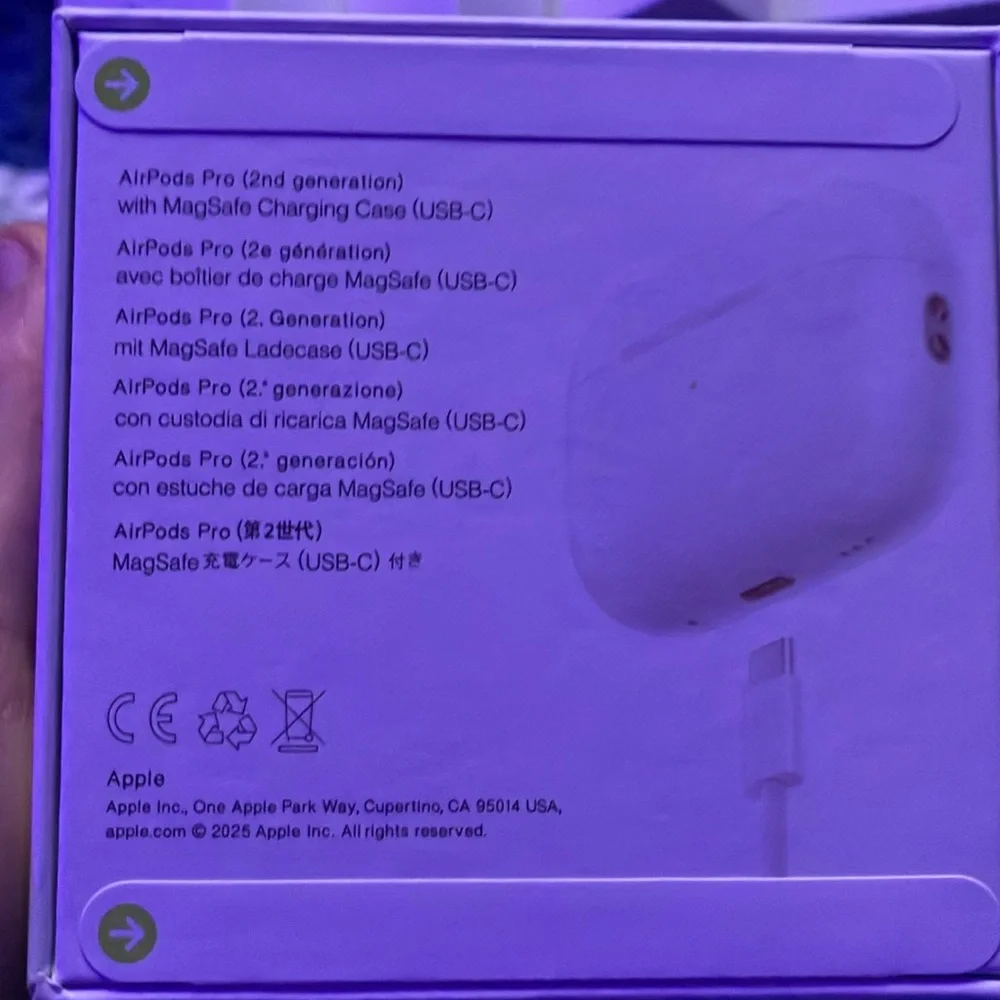 Apple AirPods Pro True Wireless Earbuds — White